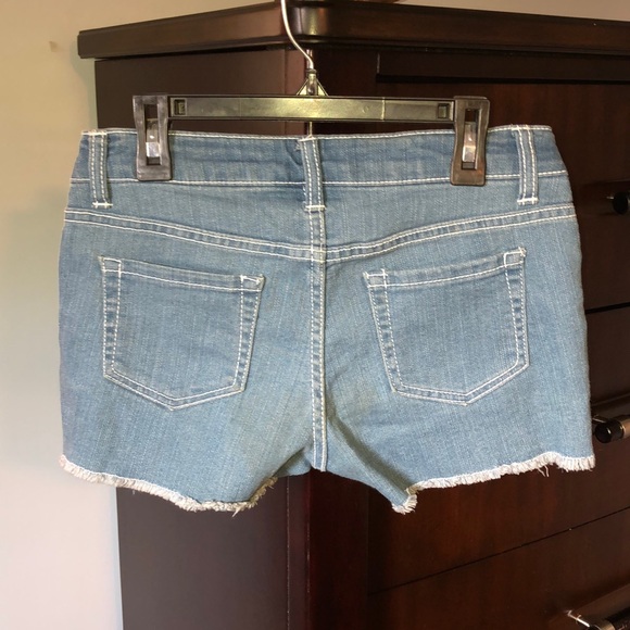 CIRCO - American Flag Jean Shorts - Picture 2 of 3